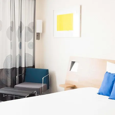 Novotel Purpan Aéroport Hotel 4*