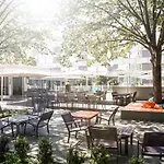 Novotel Purpan Aéroport Hotel 4*