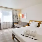 Novotel Purpan Aeroport 4* טולוז