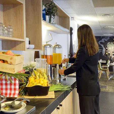 Novotel Purpan Aeroport Szálloda