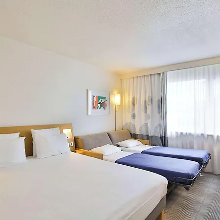 מלון Novotel Purpan Aeroport 4*