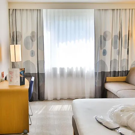 Hotel Novotel Purpan Aeroport Tuluza