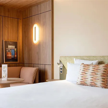 Novotel Purpan Aeroport Hotel 4*