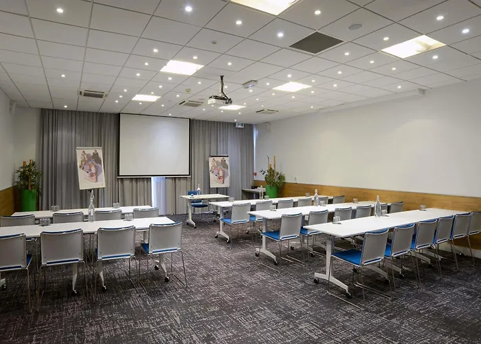 Отель Novotel Purpan Aeroport Тулуза