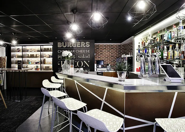 호텔 노보텔 푸르판 에로포트