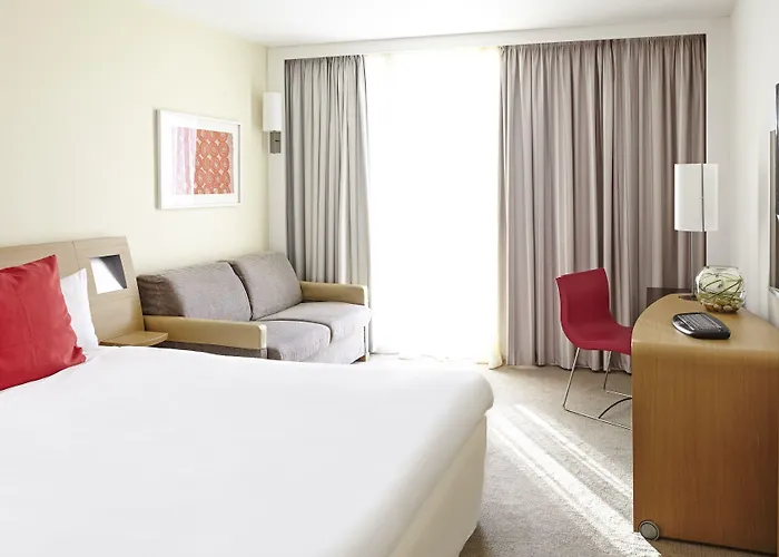 Novotel Purpan Aeroport Hotel 4*